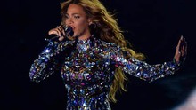 Beyonce là ca sĩ kiếm nhiều tiền nhất năm 2013